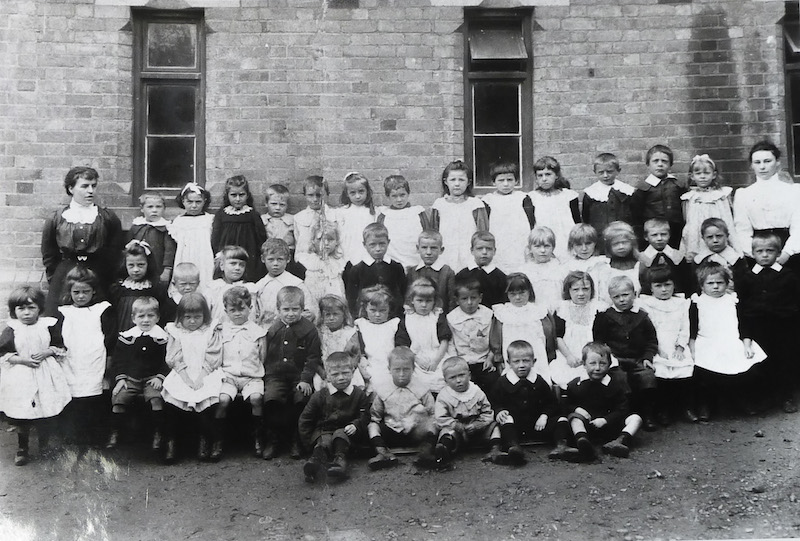 Radcliffe School 1900